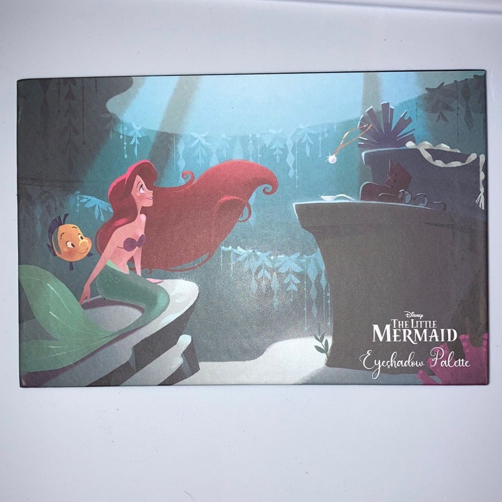 HP🎊The Little Mermaid Eyeshadow Pallet